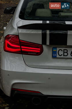 Седан BMW 3 Series 2016 в Києві