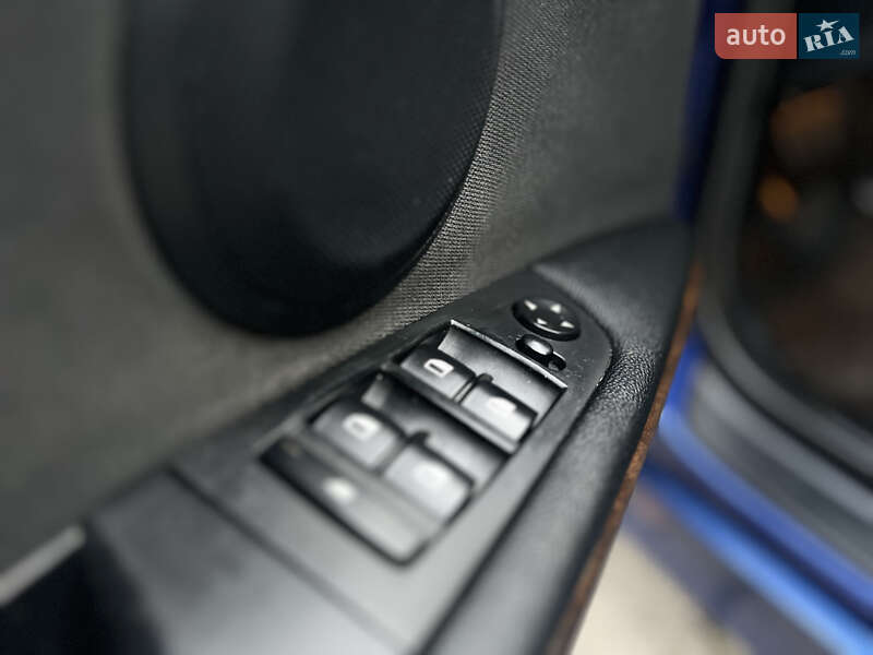 Седан BMW 3 Series 2008 в Миколаєві