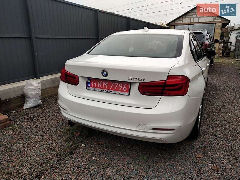 Седан BMW 3 Series 2018 в Одессе