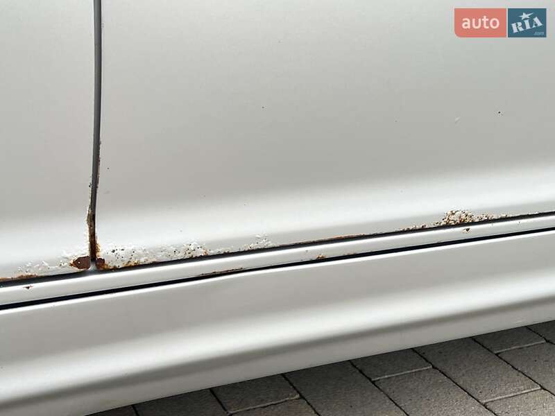 Седан BMW 3 Series 2001 в Виннице