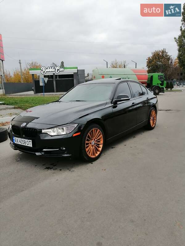 Седан BMW 3 Series 2013 в Харькове