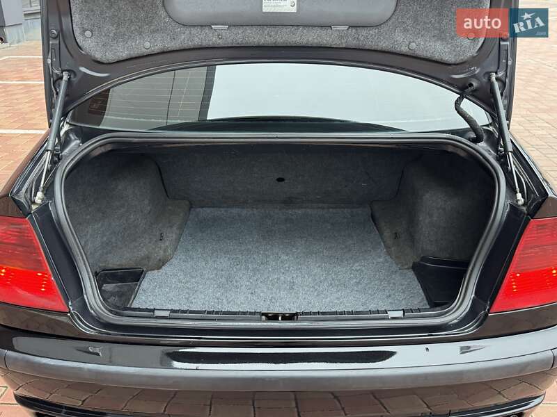 Седан BMW 3 Series 2002 в Одессе