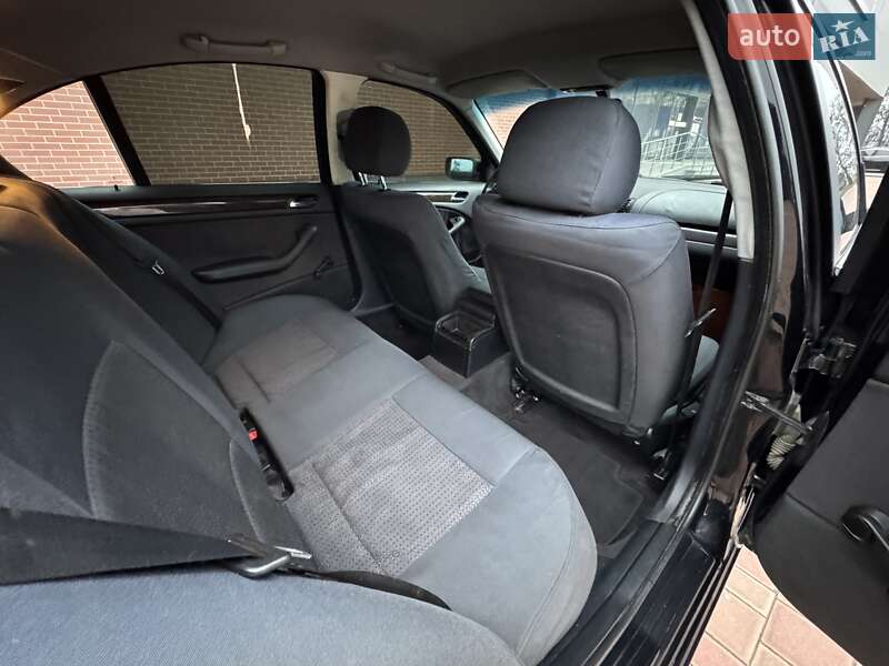 Седан BMW 3 Series 2002 в Одессе