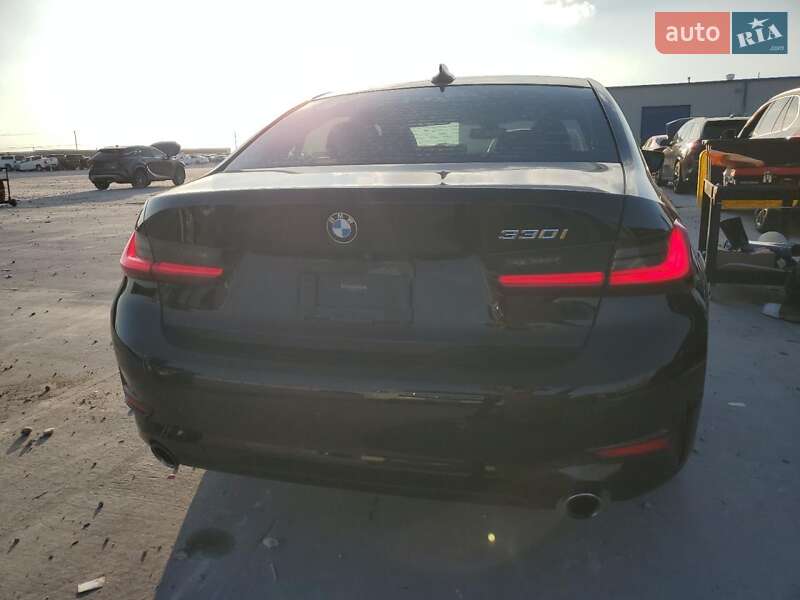 Седан BMW 3 Series 2019 в Николаеве