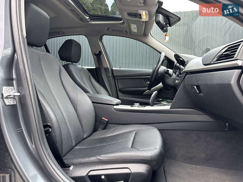 Седан BMW 3 Series 2013 в Черновцах фото 6 Седан BMW 3 Series 2013 в Черновцах