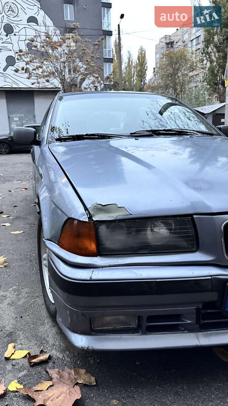 Седан BMW 3 Series 1994 в Одессе фото 6 Седан BMW 3 Series 1994 в Одессе