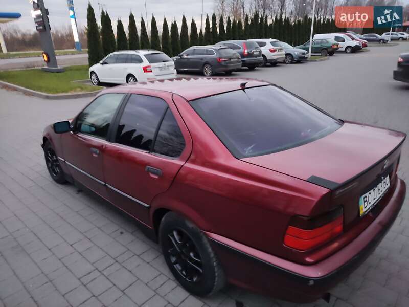 Седан BMW 3 Series 1991 в Ивано-Франковске фото 6 Седан BMW 3 Series 1991 в Ивано-Франковске