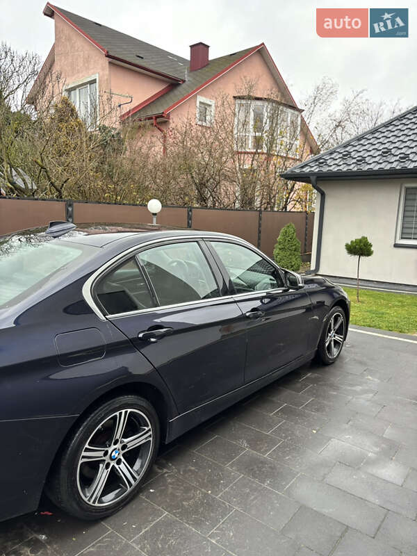 Седан BMW 3 Series 2013 в Ковеле фото 5 Седан BMW 3 Series 2013 в Ковеле