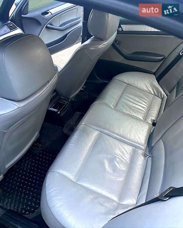 Седан BMW 3 Series 2003 в Богодухове