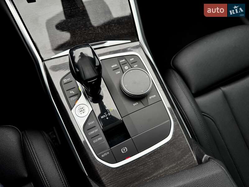 Седан BMW 3 Series 2019 в Киеве фото 32 Седан BMW 3 Series 2019 в Киеве