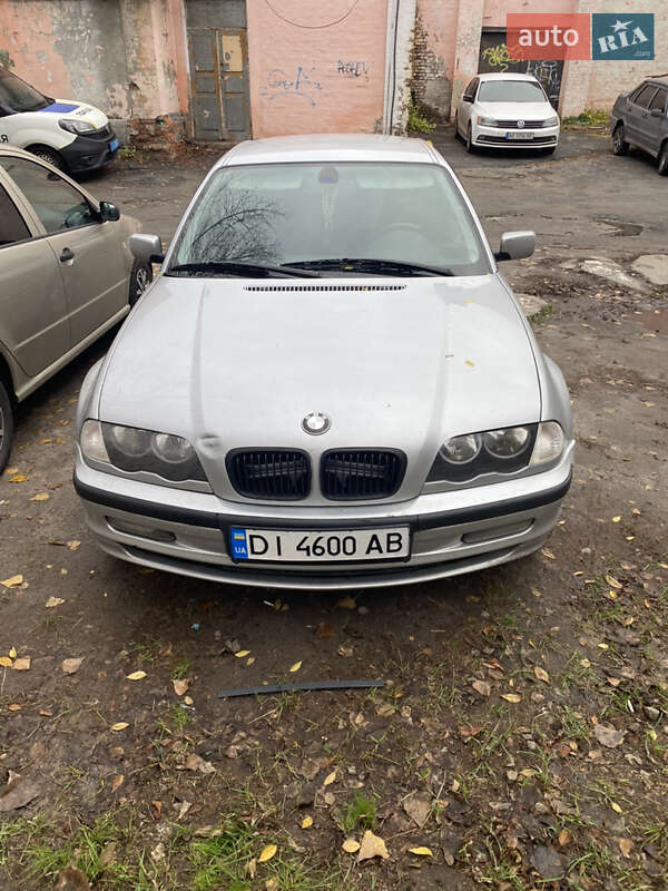 Седан BMW 3 Series 2000 в Новомосковську