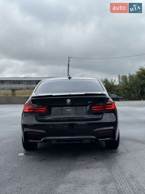 Седан BMW 3 Series 2014 в Виннице