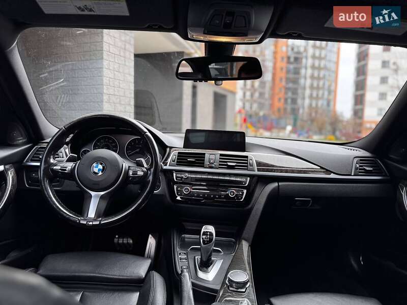 Седан BMW 3 Series 2016 в Ивано-Франковске