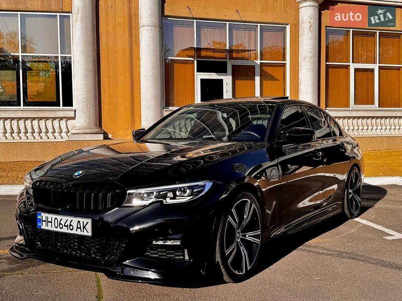 Седан BMW 3 Series 2019 в Одессе