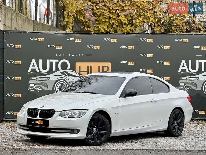 Купе BMW 3 Series 2011 в Харкові