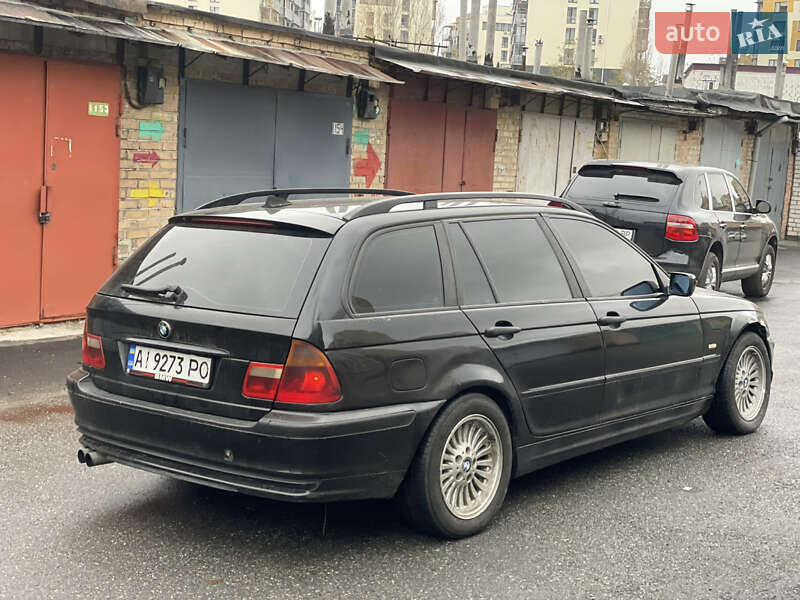 Универсал BMW 3 Series 2001 в Киеве