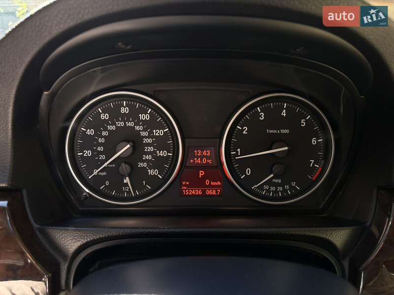 Седан BMW 3 Series 2011 в Николаеве