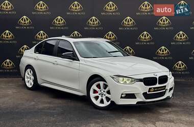 Седан BMW 3 Series 2015 в Києві
