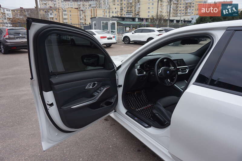 Седан BMW 3 Series 2022 в Одессе фото 18 Седан BMW 3 Series 2022 в Одессе