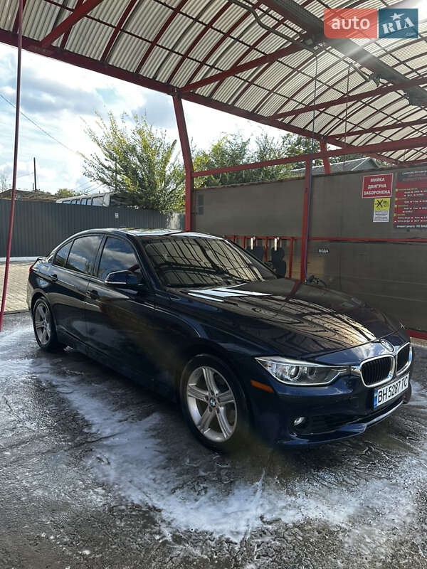 Седан BMW 3 Series 2013 в Измаиле