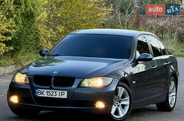 Седан BMW 3 Series 2006 в Рівному
