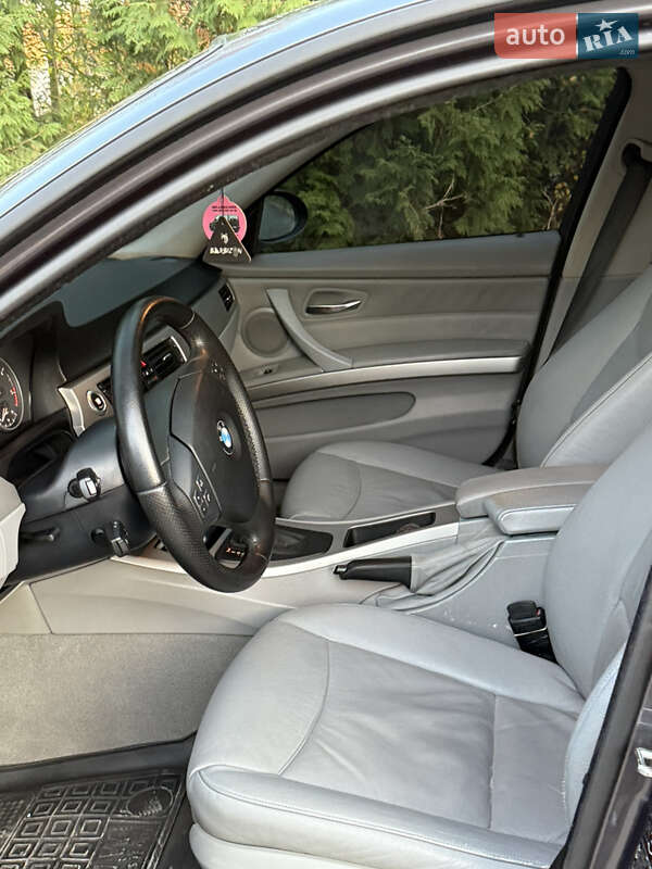 Седан BMW 3 Series 2006 в Ровно фото 41 Седан BMW 3 Series 2006 в Ровно