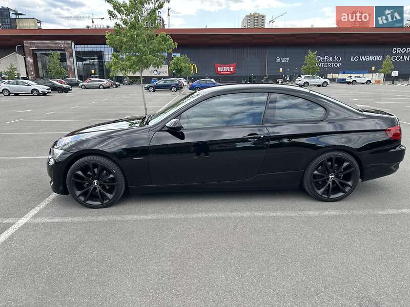 Купе BMW 3 Series 2007 в Киеве