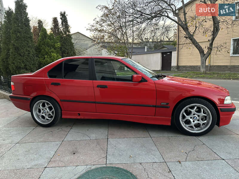 Седан BMW 3 Series 1995 в Одессе фото 6 Седан BMW 3 Series 1995 в Одессе