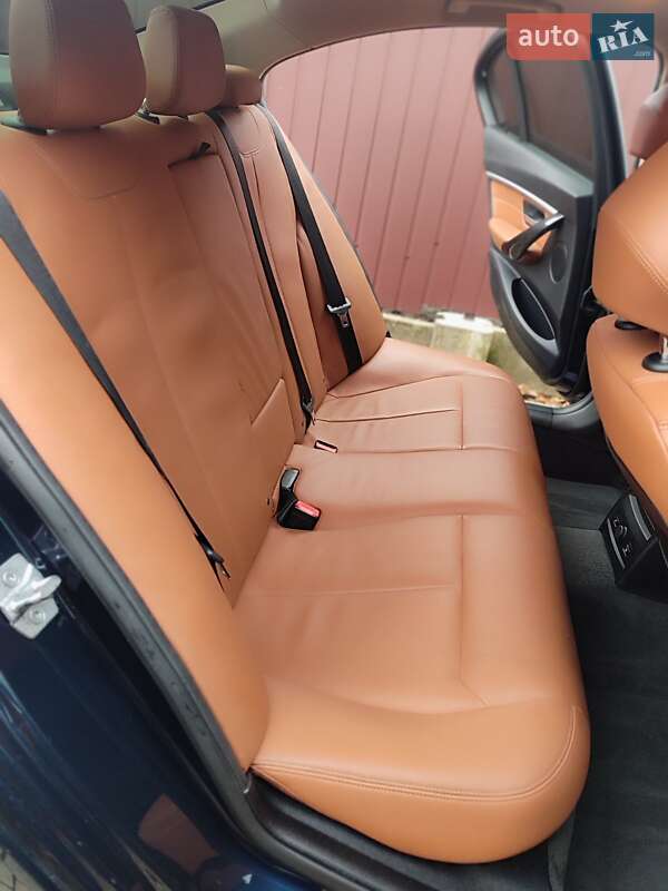 Седан BMW 3 Series 2015 в Львове фото 24 Седан BMW 3 Series 2015 в Львове