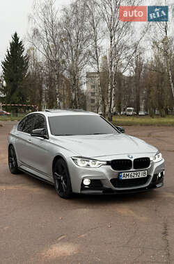 Седан BMW 3 Series 2017 в Житомирі