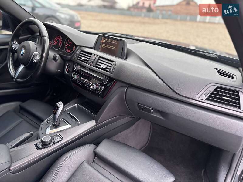 Седан BMW 3 Series 2016 в Коломые