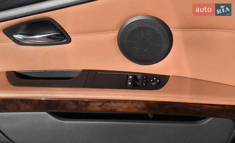 Купе BMW 3 Series 2012 в Киеве фото 5 Купе BMW 3 Series 2012 в Киеве