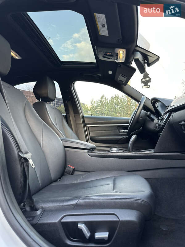 Седан BMW 3 Series 2016 в Луцке фото 35 Седан BMW 3 Series 2016 в Луцке