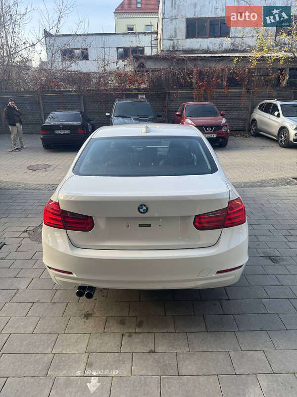 Седан BMW 3 Series 2014 в Львове