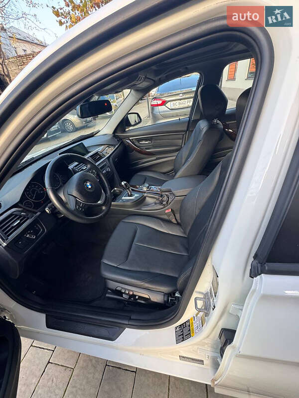 Седан BMW 3 Series 2014 в Львове