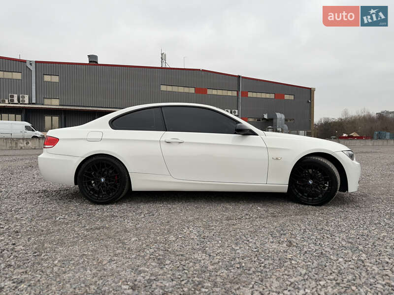 Купе BMW 3 Series 2008 в Києві фото 4 Купе BMW 3 Series 2008 в Києві