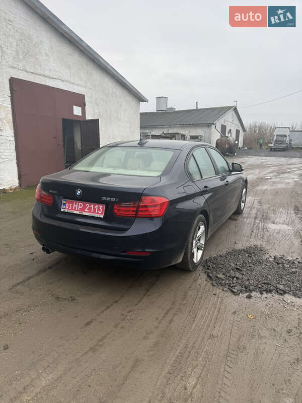 Седан BMW 3 Series 2014 в Луцьку фото 3 Седан BMW 3 Series 2014 в Луцьку