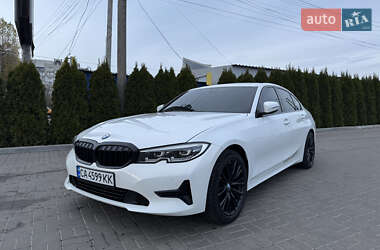 Седан BMW 3 Series 2019 в Черкасах
