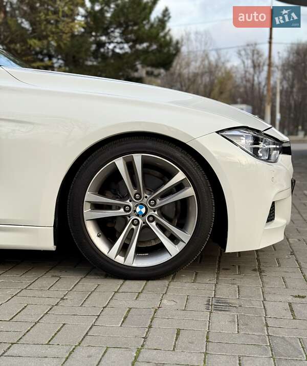 Седан BMW 3 Series 2016 в Дніпрі фото 13 Седан BMW 3 Series 2016 в Дніпрі