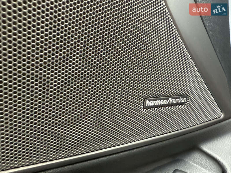 Седан BMW 3 Series 2024 в Днепре