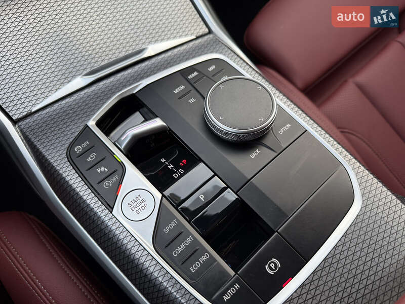 Седан BMW 3 Series 2024 в Днепре