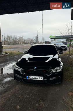 Седан BMW 3 Series 2015 в Шептицькому