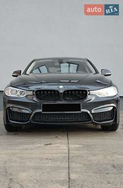 Седан BMW 3 Series 2015 в Києві