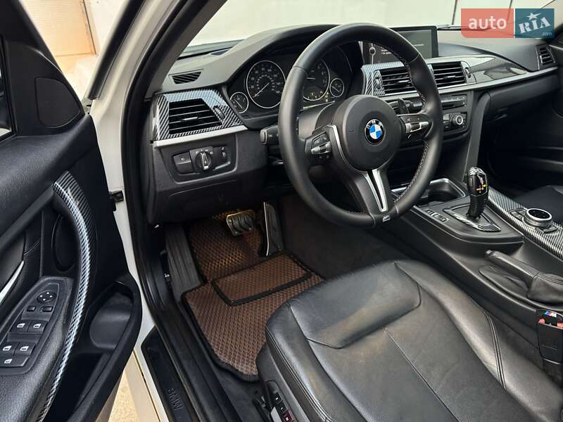 Седан BMW 3 Series 2012 в Сарнах