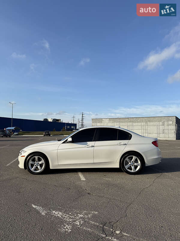 Седан BMW 3 Series 2014 в Полтаве