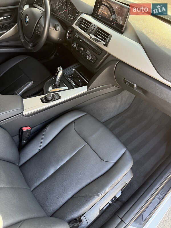 Седан BMW 3 Series 2014 в Полтаве