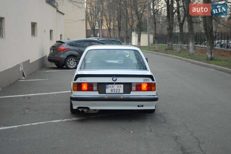 Седан BMW 3 Series 1987 в Киеве фото 9 Седан BMW 3 Series 1987 в Киеве
