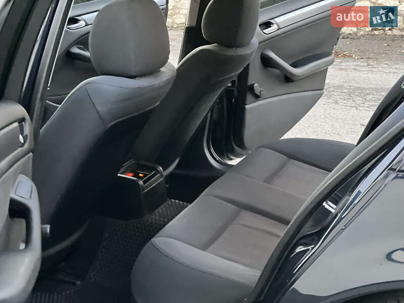 Седан BMW 3 Series 2002 в Тернополе