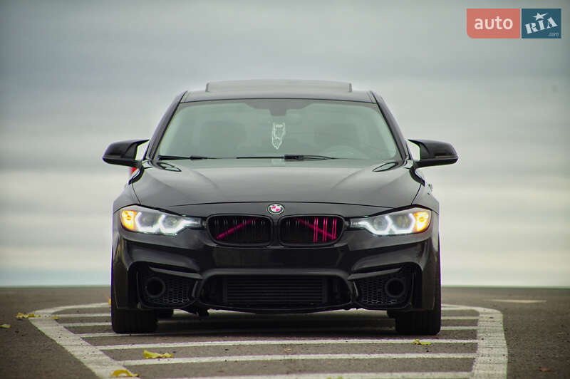 Седан BMW 3 Series 2013 в Черкасах