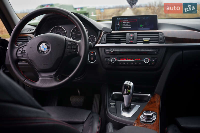 Седан BMW 3 Series 2013 в Черкасах